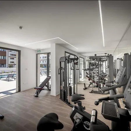 Kalamon Luxury 202 W Pool And Gym Apartment Larnaca