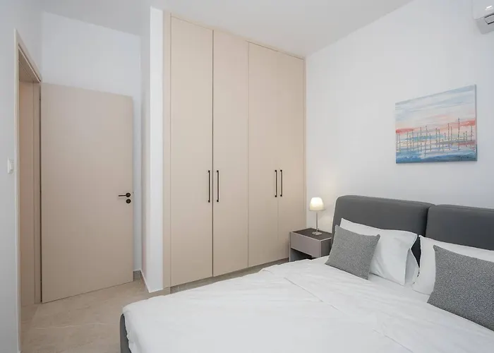 Kalamon Luxury 202 W Pool And Gym Λάρνακα