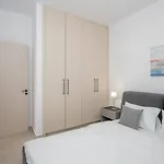 Kalamon Luxury 202 W Pool And Gym Larnaca