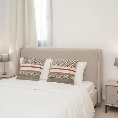 Kalamon Luxury 202 W Pool And Gym Appartement Larnaca