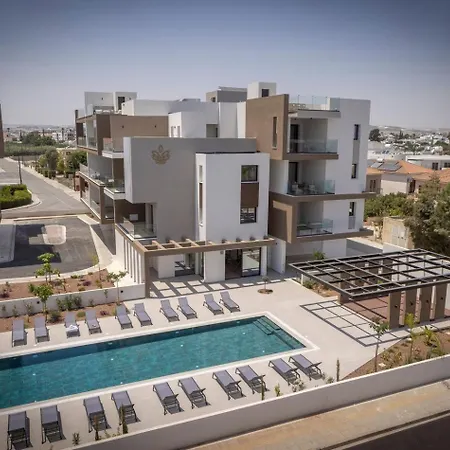 Appartement Kalamon Luxury 202 W Pool And Gym Larnaca