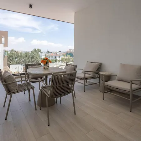 Kalamon Luxury 202 W Pool And Gym Apartament Larnaca
